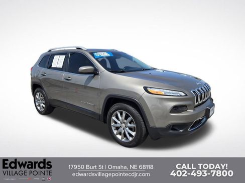 Used 2018 Jeep Cherokee Limited AWD/4WD image 1