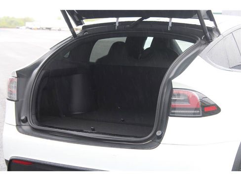 Used 2022 Tesla Model X AWD/4WD image 12