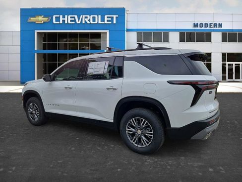 New 2026 Chevrolet Traverse LT AWD/4WD image 3