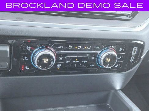 New 2026 GMC Sierra 1500 SLT w/ SLT Premium Plus Package image 32