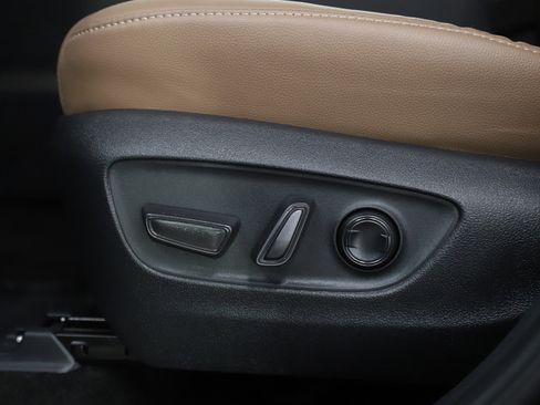 Used 2026 Toyota Grand Highlander Platinum image 32