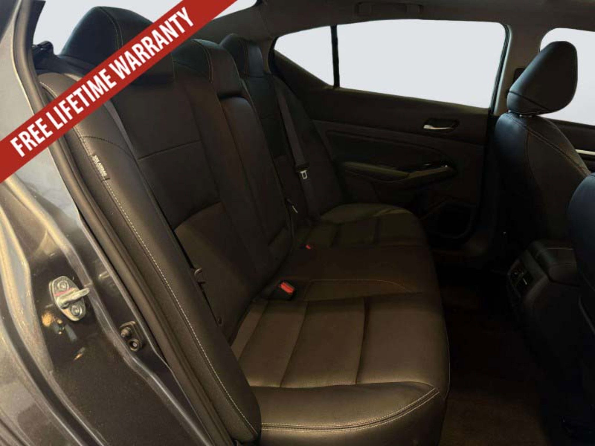 Used 2023 Nissan Altima 2.5 SL FWD image 34