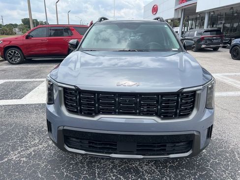 Certified 2025 Kia Sorento SX AWD/4WD image 2