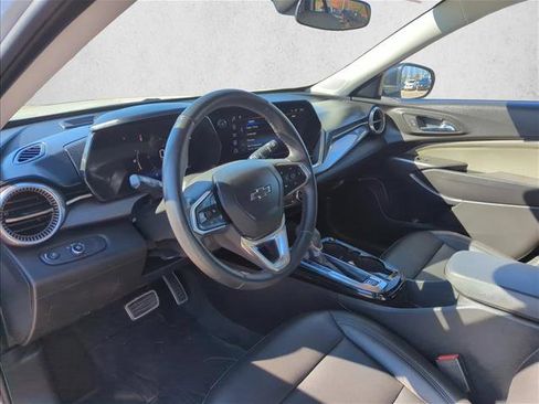 Used 2025 Chevrolet Trax ACTIV w/ Driver Confidence Package image 12