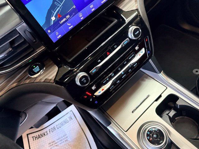 Used 2021 Ford Explorer Limited w/ Hybrid Equipment Group 310A AWD/4WD image 33