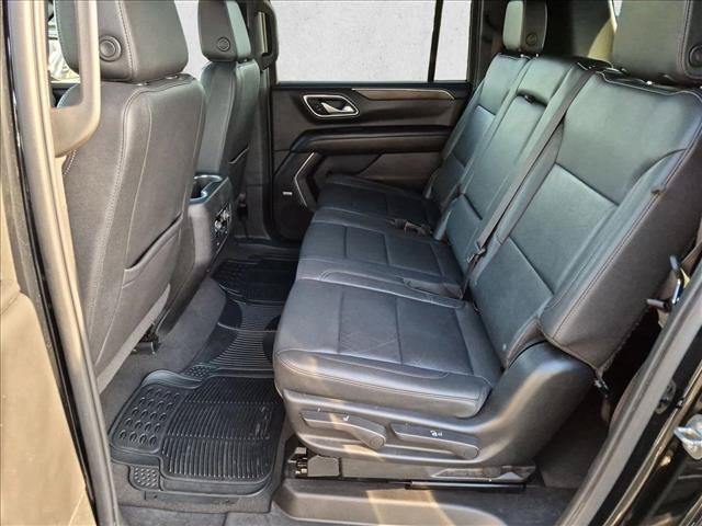 Used 2022 Chevrolet Suburban Z71 AWD/4WD image 19