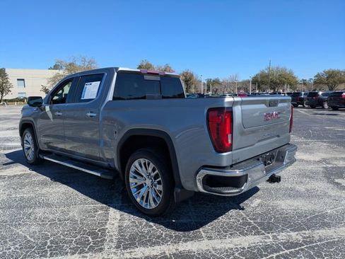 Used 2023 GMC Sierra 1500 SLT w/ SLT Premium Plus Package image 13
