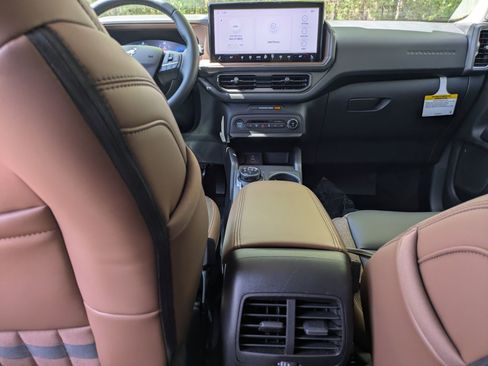 New 2025 Ford Bronco Sport Outer Banks AWD/4WD image 28