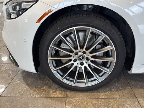 New 2026 Mercedes-Benz S 580 4MATIC Sedan image 9