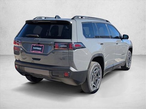 New 2026 Jeep Cherokee Laredo AWD/4WD image 2