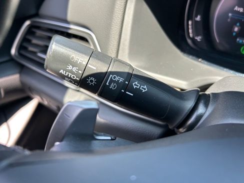 Used 2018 Honda Accord Touring image 52