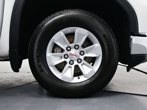 Used 2024 GMC Sierra 1500 SLE RWD image 34