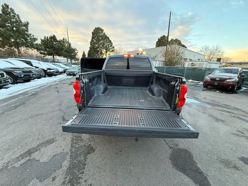 Used 2015 Toyota Tundra SR5 image 21