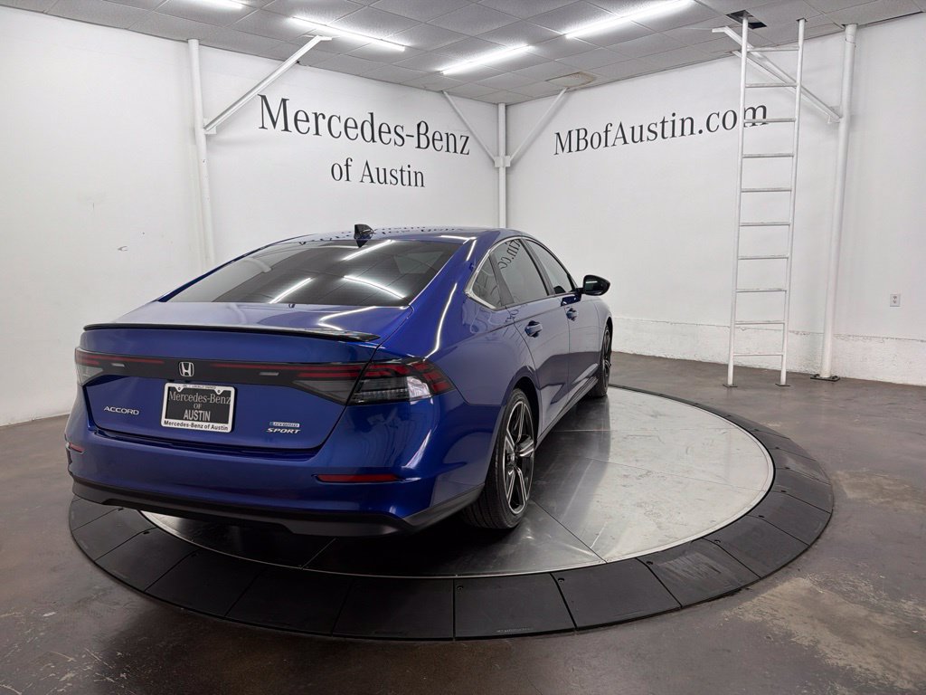 Used 2024 Honda Accord Sport image 7
