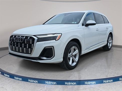 Used 2025 Audi Q7 3.0T Premium w/ Convenience Package image 1
