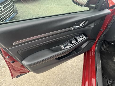 Used 2021 Nissan Altima 2.5 SV FWD image 8