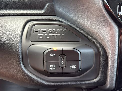 New 2026 RAM 3500 Big Horn AWD/4WD image 24