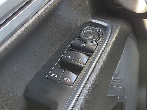 Used 2024 GMC Sierra 1500 Elevation image 13