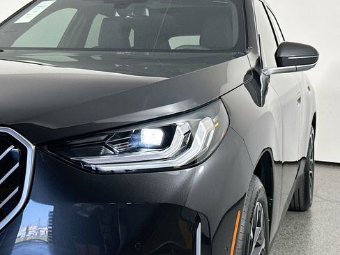 Used 2025 BMW X3 xDrive30i w/ Convenience Package image 8