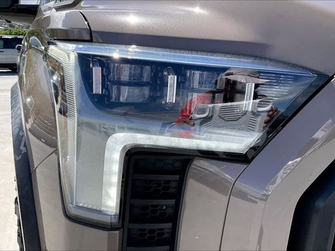 Used 2025 Toyota Tundra TRD Pro AWD/4WD image 31