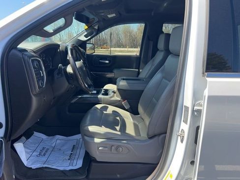 Used 2019 Chevrolet Silverado 1500 LTZ AWD/4WD image 11