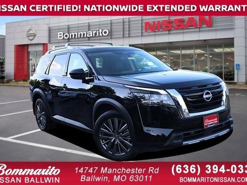 Certified 2025 Nissan Pathfinder SL w/ SL Premium Package AWD/4WD image 1