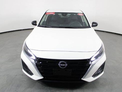 Certified 2024 Nissan Altima 2.5 S image 11