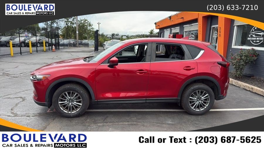 Used 2017 MAZDA CX-5 Touring w/ Preferred Equipment Package AWD/4WD image 4