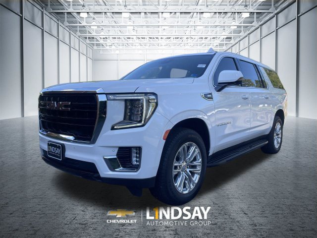 Certified 2023 GMC Yukon XL SLE w/ Gmc Pro Safety Plus Package AWD/4WD image 4
