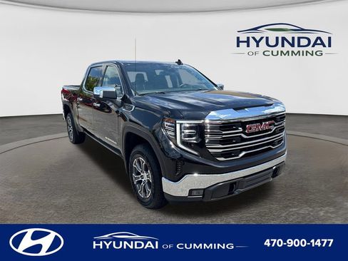 Used 2025 GMC Sierra 1500 SLT AWD/4WD image 1