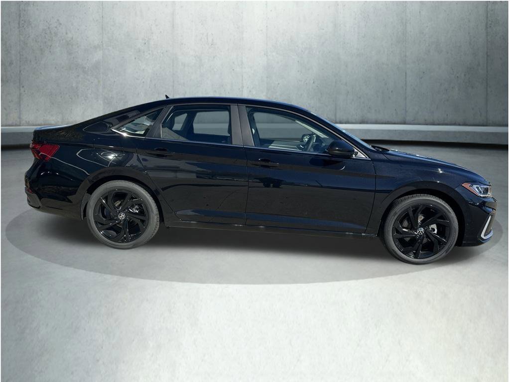 New 2027 Volkswagen Jetta SE FWD image 6