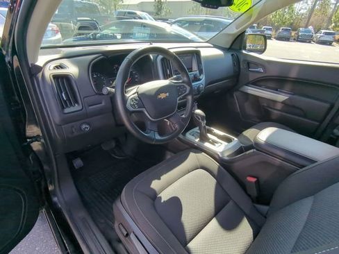 Used 2022 Chevrolet Colorado LT w/ Fleet Safety Package image 30