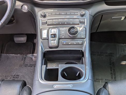 Used 2022 Hyundai Santa Fe Limited image 21