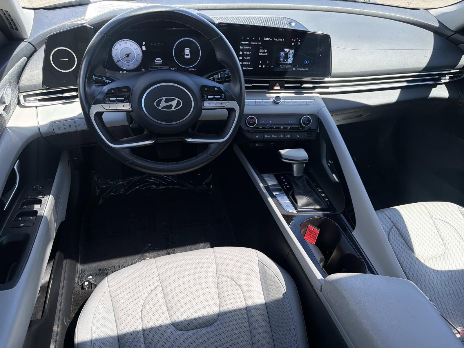 Used 2024 Hyundai Elantra Limited FWD image 7