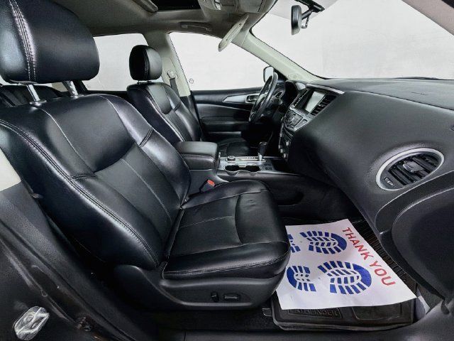 Used 2018 Nissan Pathfinder SL AWD/4WD image 31