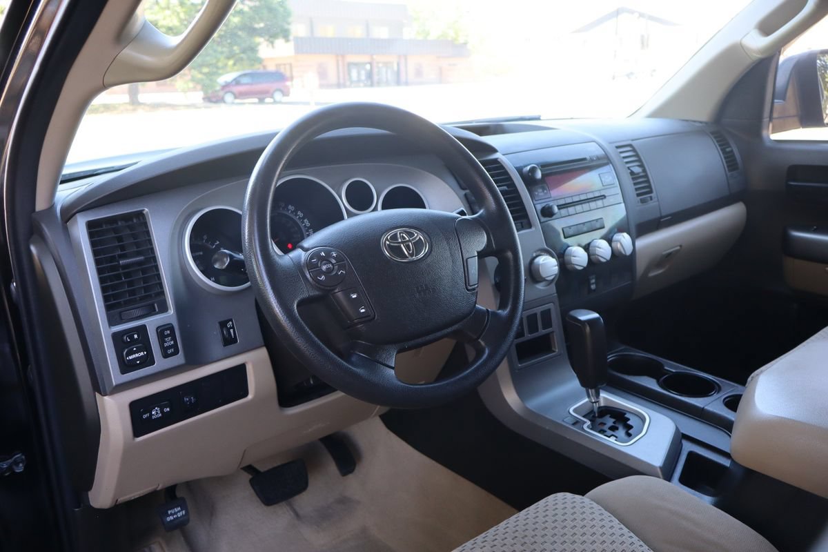 Used 2010 Toyota Tundra 2WD CrewMax w/ SR5 Pkg image 15