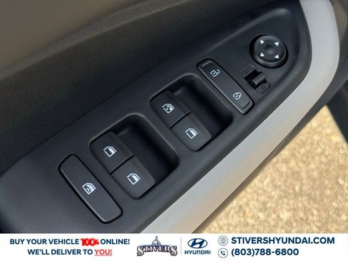 New 2026 Hyundai Venue SEL image 23