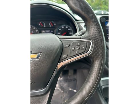 Used 2025 Chevrolet Malibu LT image 18