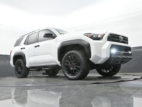 New 2026 Toyota 4Runner SR5 RWD image 22