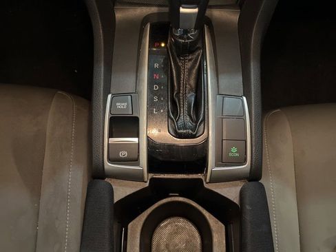 Used 2018 Honda Civic EX image 26