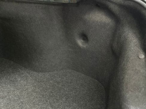 Used 2025 Nissan Sentra SV image 30