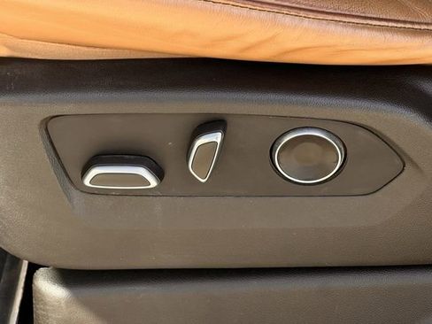 Used 2021 Cadillac Escalade ESV Premium Luxury w/ Driver Assist Tech Package image 27