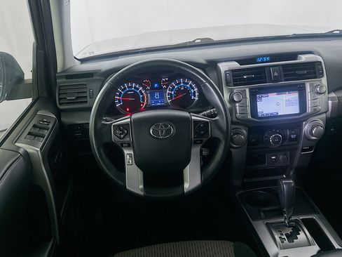 Used 2017 Toyota 4Runner SR5 image 17