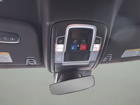 Used 2024 RAM 1500 Laramie image 26