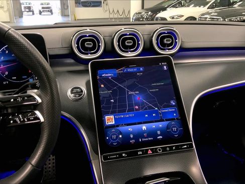 Used 2025 Mercedes-Benz C 300 Sedan image 6