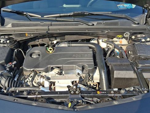 Used 2022 Chevrolet Malibu RS FWD image 29