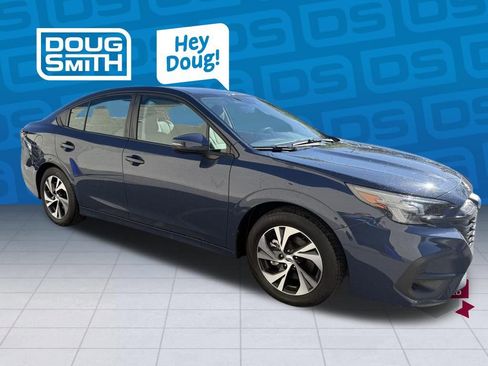Certified 2025 Subaru Legacy Premium AWD/4WD image 6