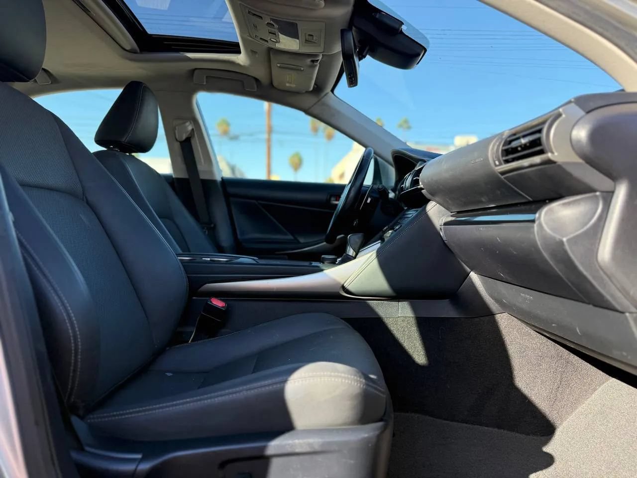 Used 2020 Lexus IS 300 w/ Premium Package RWD image 53