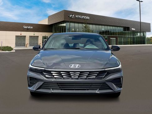 New 2026 Hyundai Elantra Sport image 13