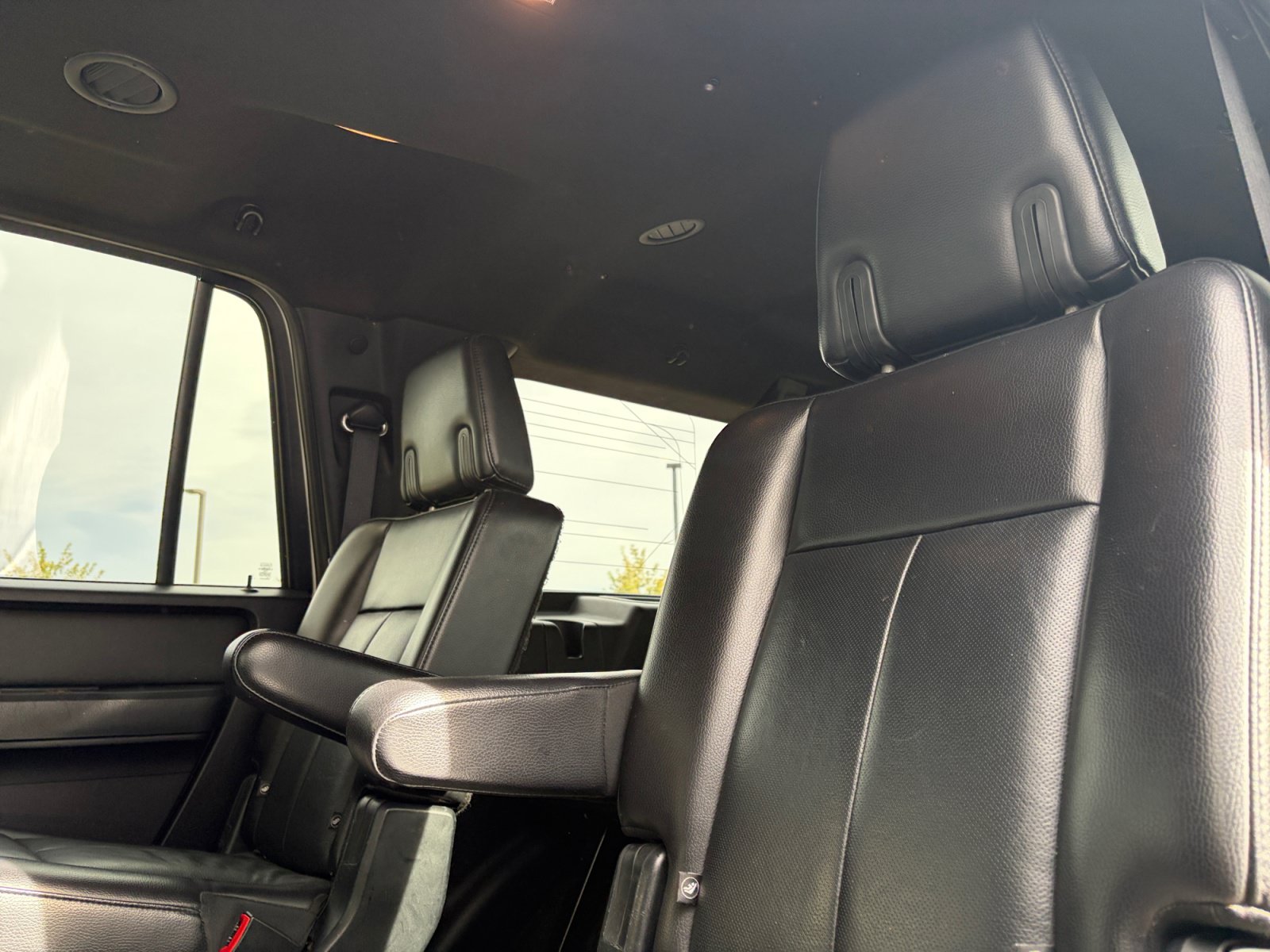 Used 2016 Ford Expedition EL Limited w/ Equipment Group 301A AWD/4WD image 20